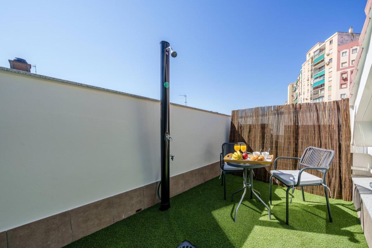 Malaga Old Town Pool & Parking Apartment Luaran gambar